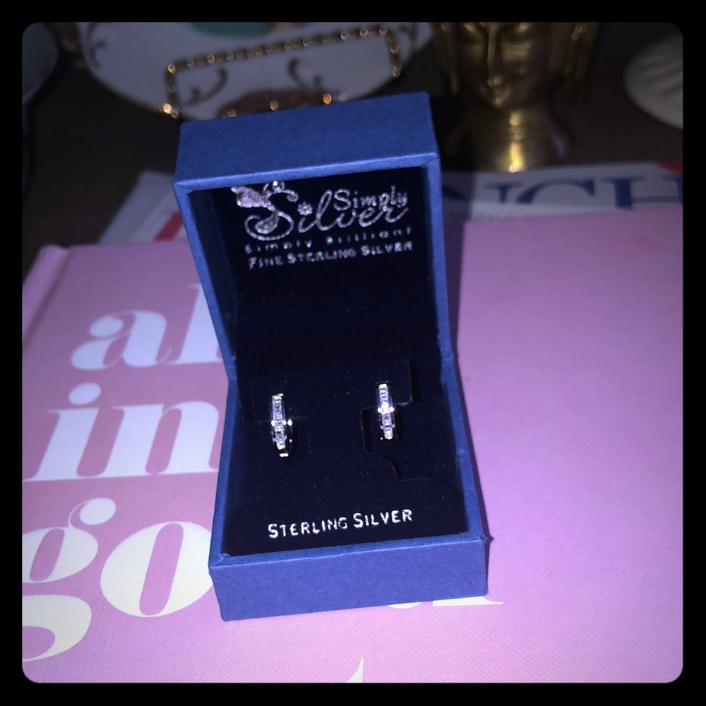 New in box Simply Silver earrings